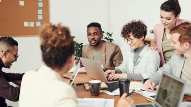 Choisir son franchiseur en Afrique : les critères essentiels à connaître